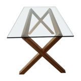 Scandinavian table