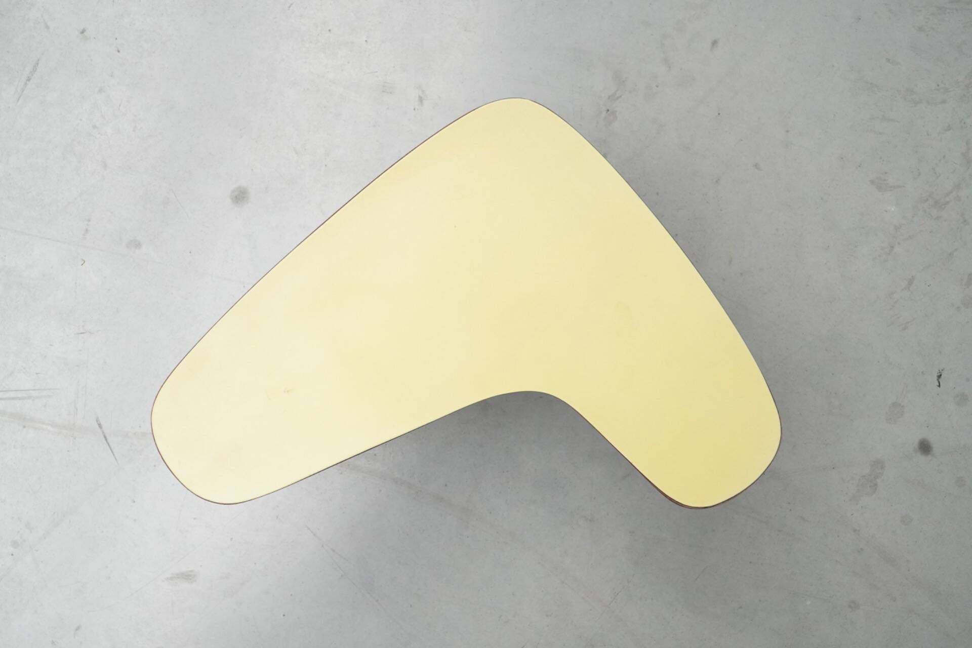 Willy Van Der Meeren, Tubax G1 Boomerang Table