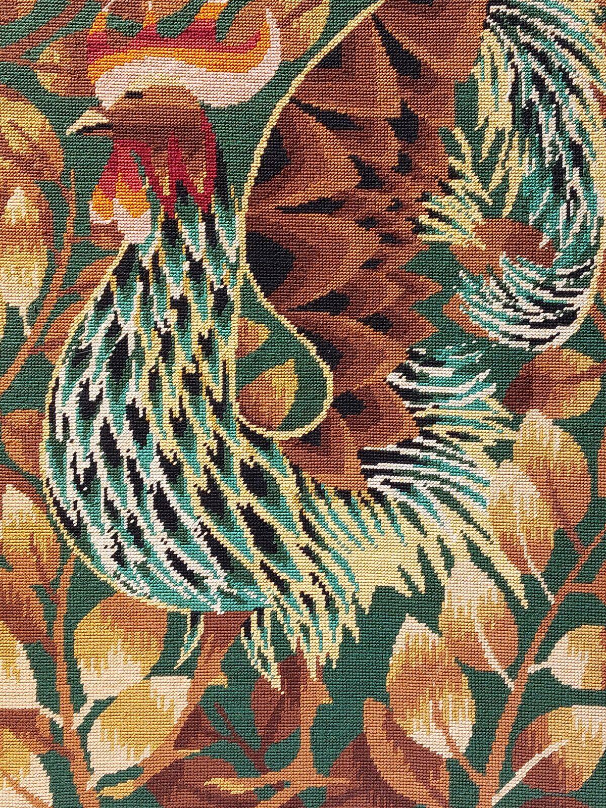 Wall tapestry - Framed vintage 70s canvas - Long-feathered rooster