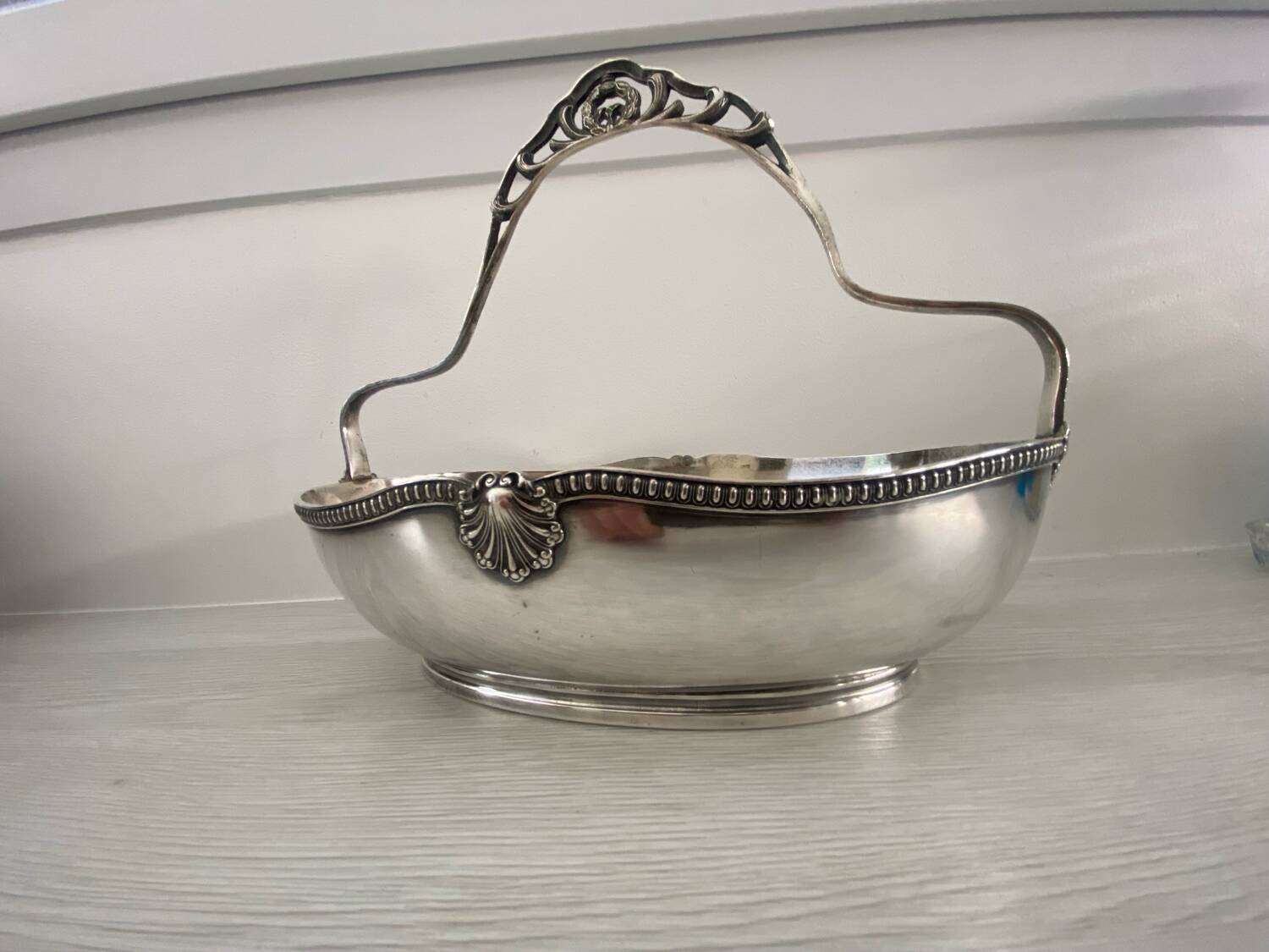 Silver-plated metal basket with Phenix silver hallmarks
