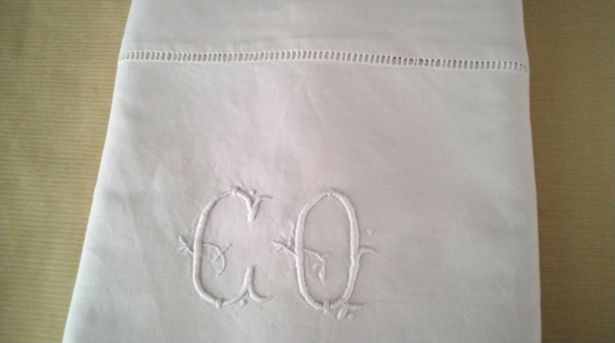 White cotton top sheet monogrammed "CQ" 2 x 3 m