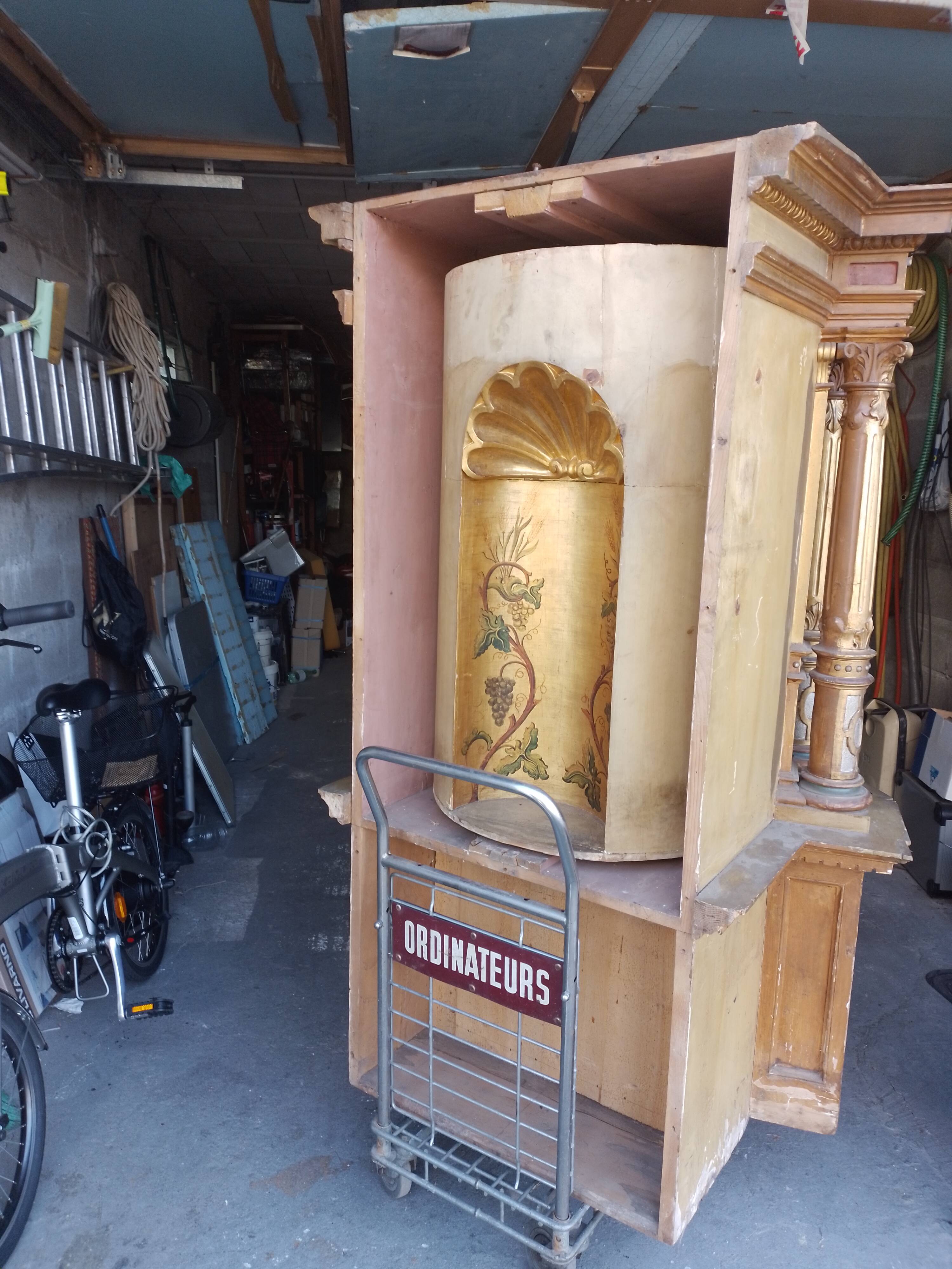 Superb early 19th century church tabernacle in gilded stuccoed wood