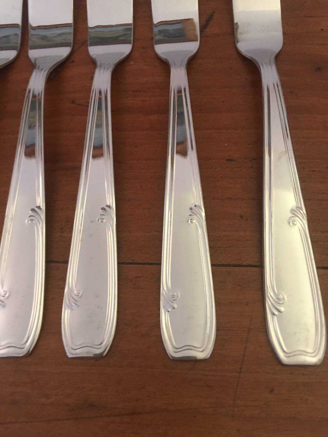 Vintage fish knives.