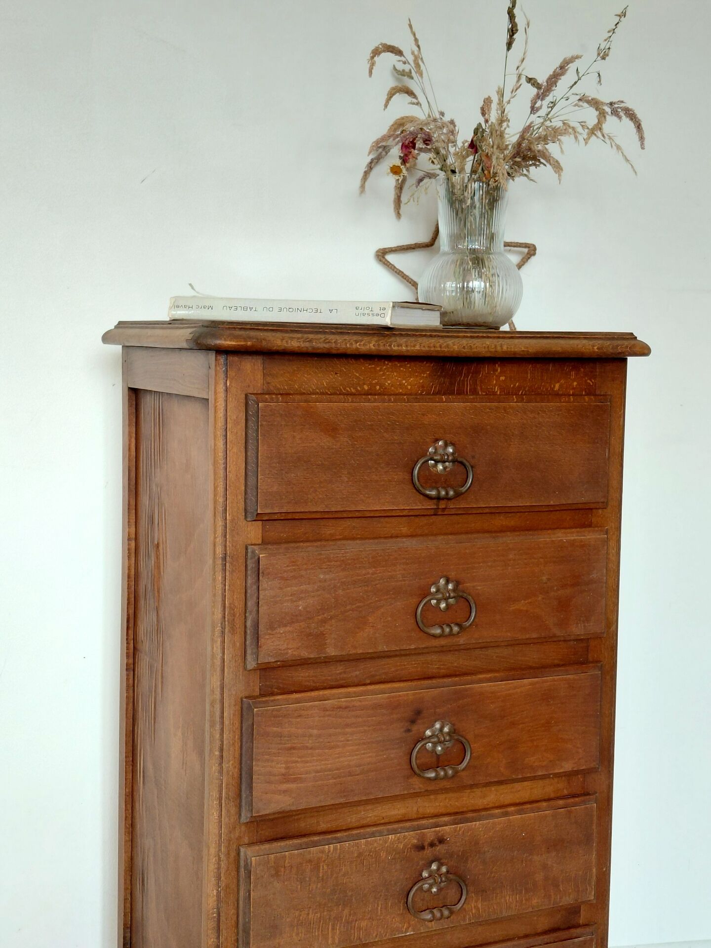 Rustic chic 5-drawer chest of drawers in solid wood