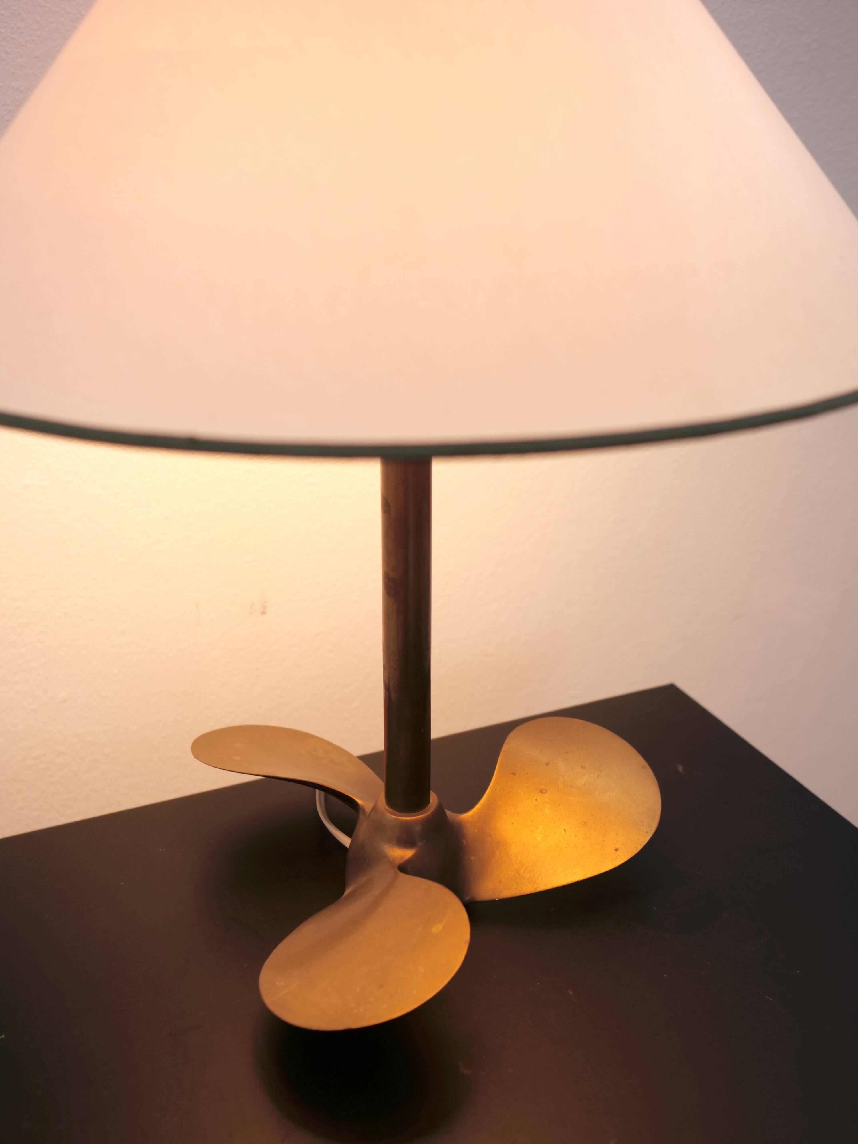 Solid brass helix lamp
