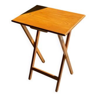 Petite table d'appoint pliante en pin H65 x 37 x 48,5