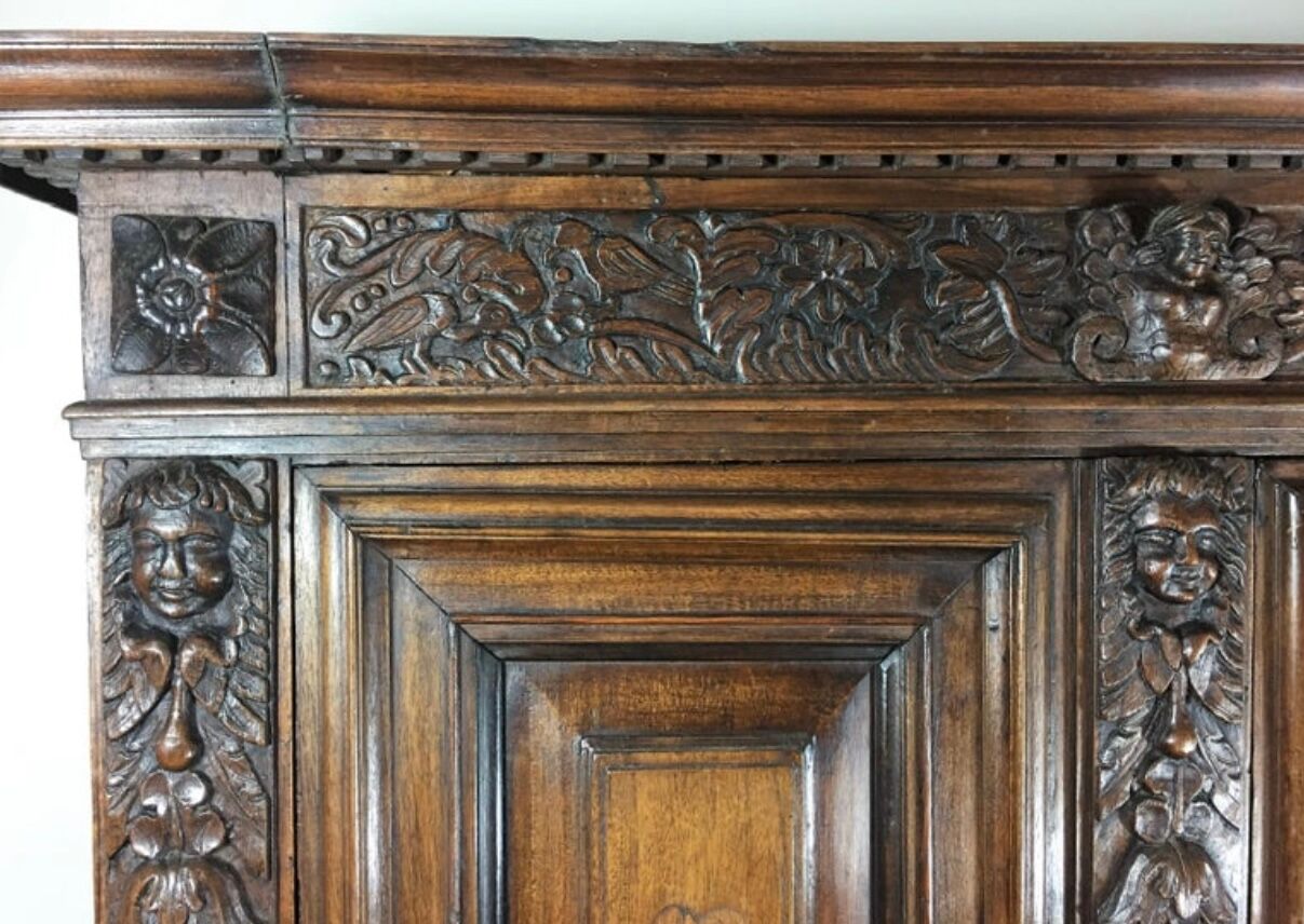 Double body sideboard, Walnut, Renaissance period, Circa 1600