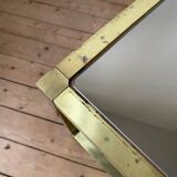Table basse carré en laiton et verre fumé vintage