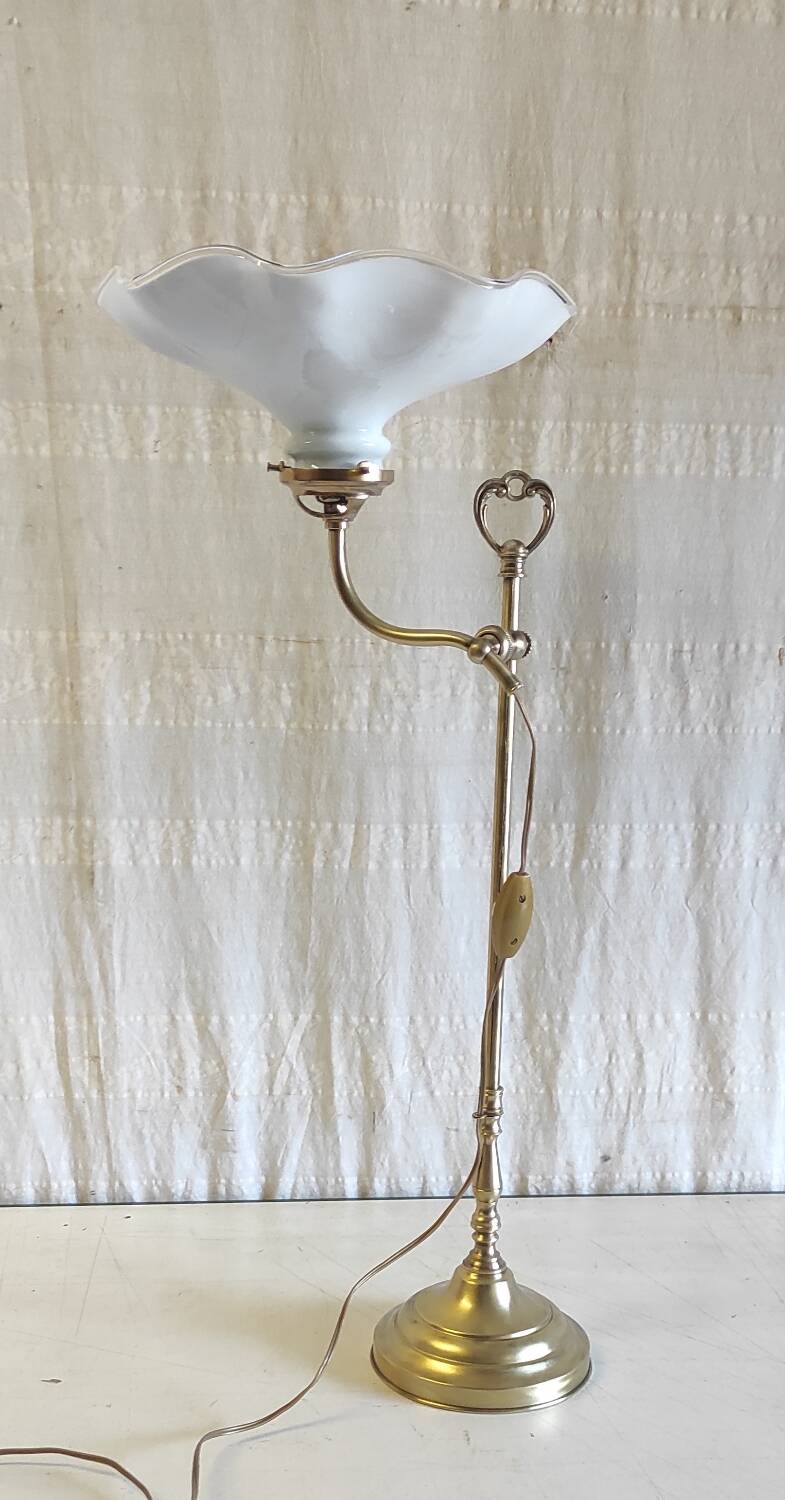 Articulated table lamp in brass and opaline - mid 20th century.