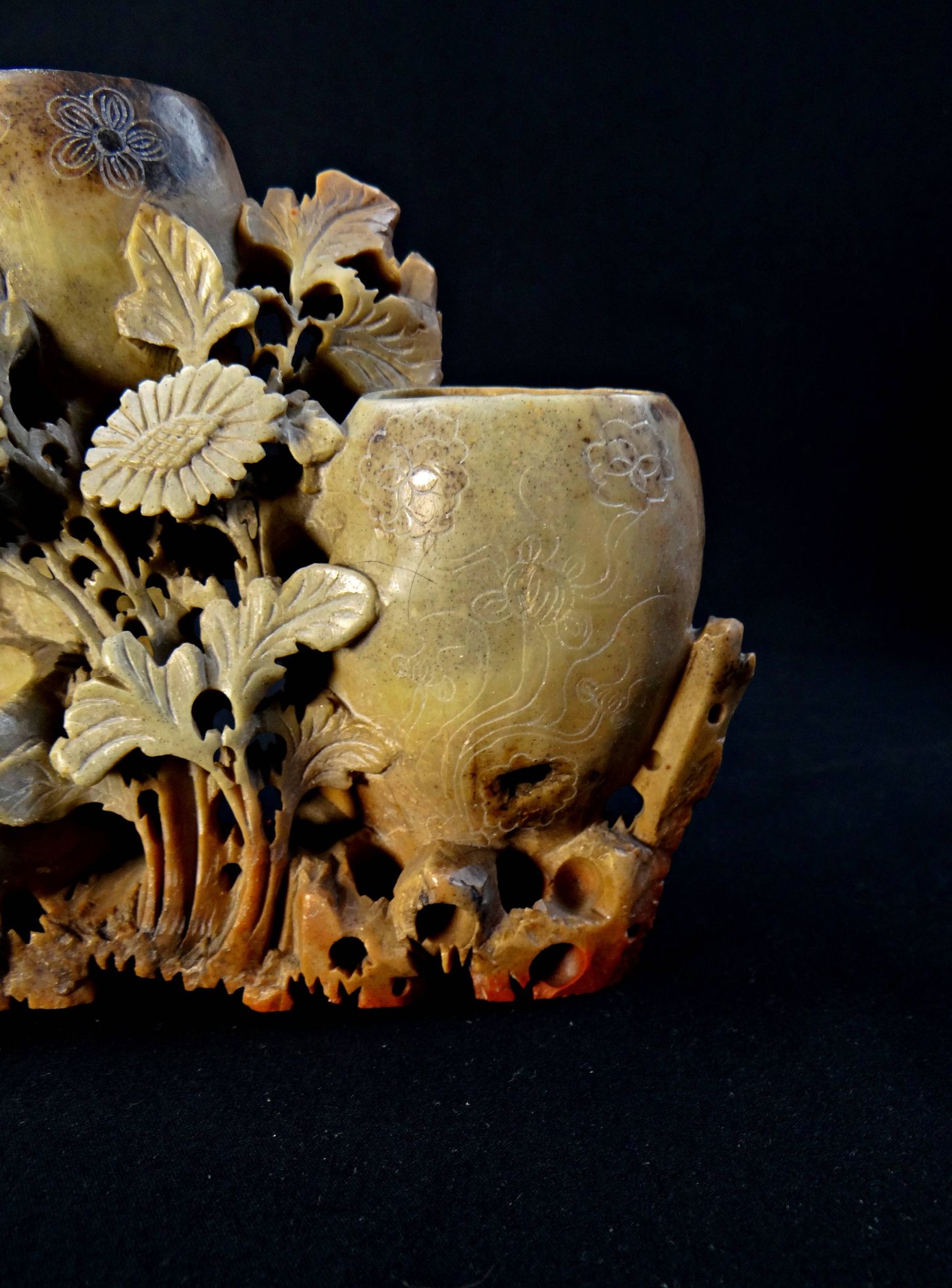 Chinese soapstone or steatite inkwell vase with floral decoration, late 19th century