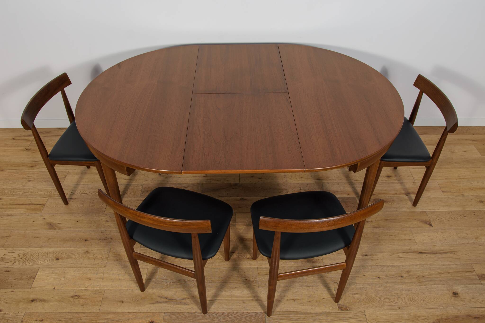 Mid-Century Teak Dining Table & Chairs by Hans Olsen for Frem Røjle.