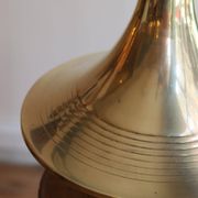 Grande lampe en laiton, années 60, style mid-century