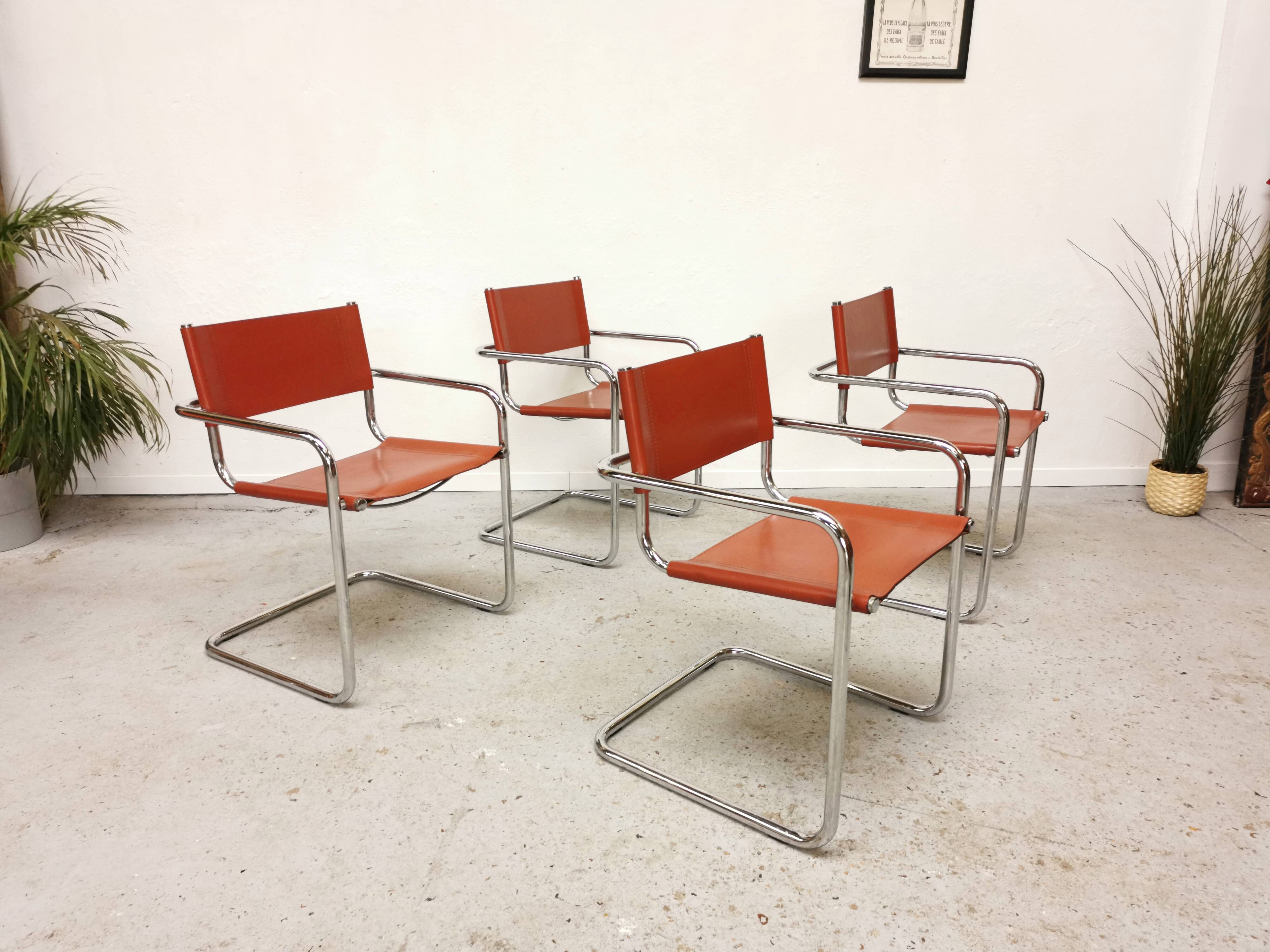 Vintage bauhaus leather and chrome chair