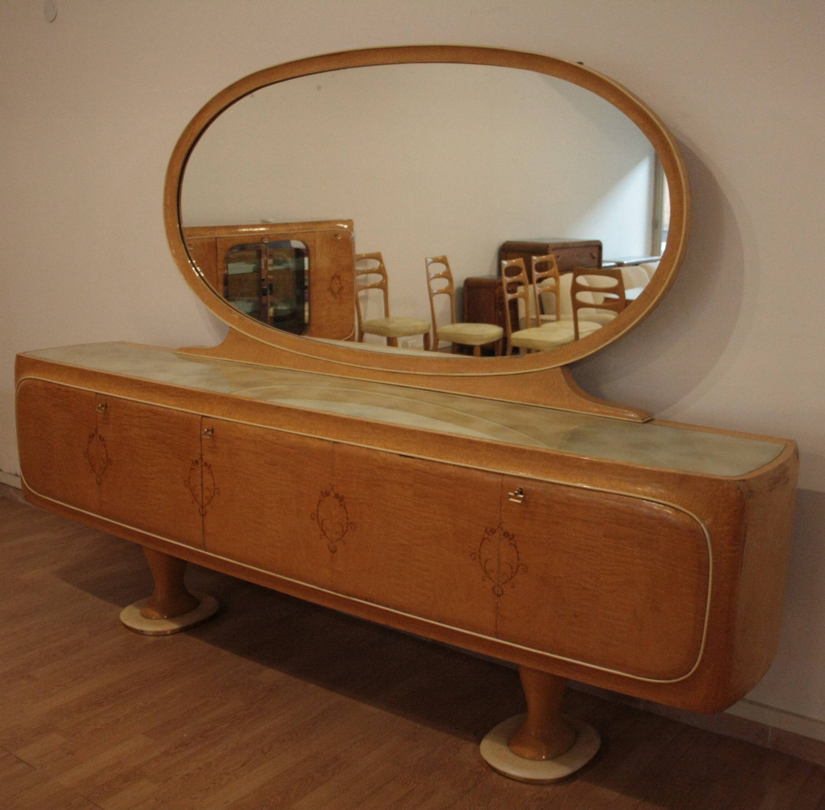 Buffet moderne du milieu du siècle, années 1950