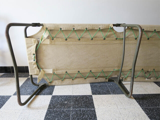 Military cot