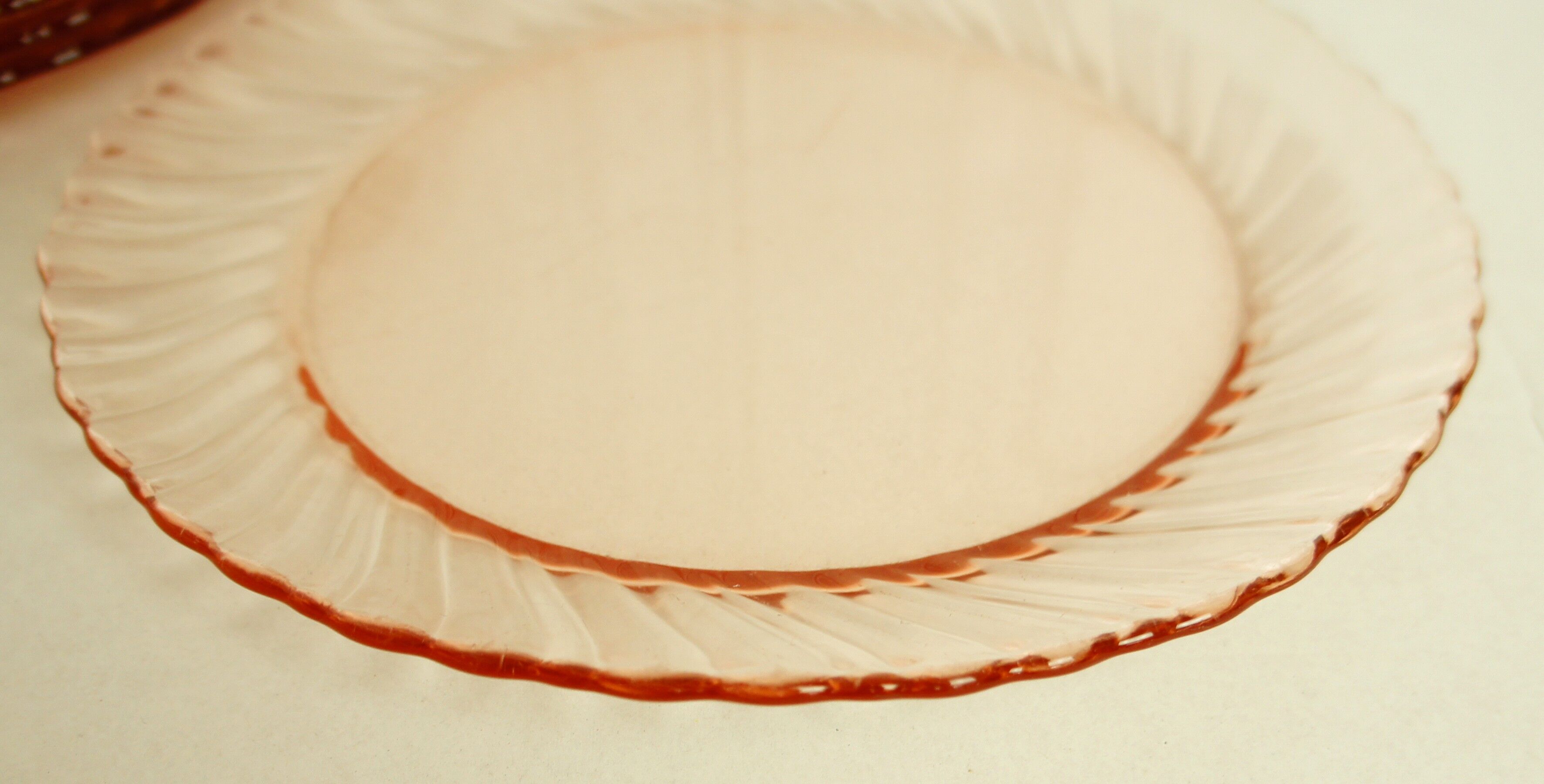 Set of 11 arcoroc France vintage plates