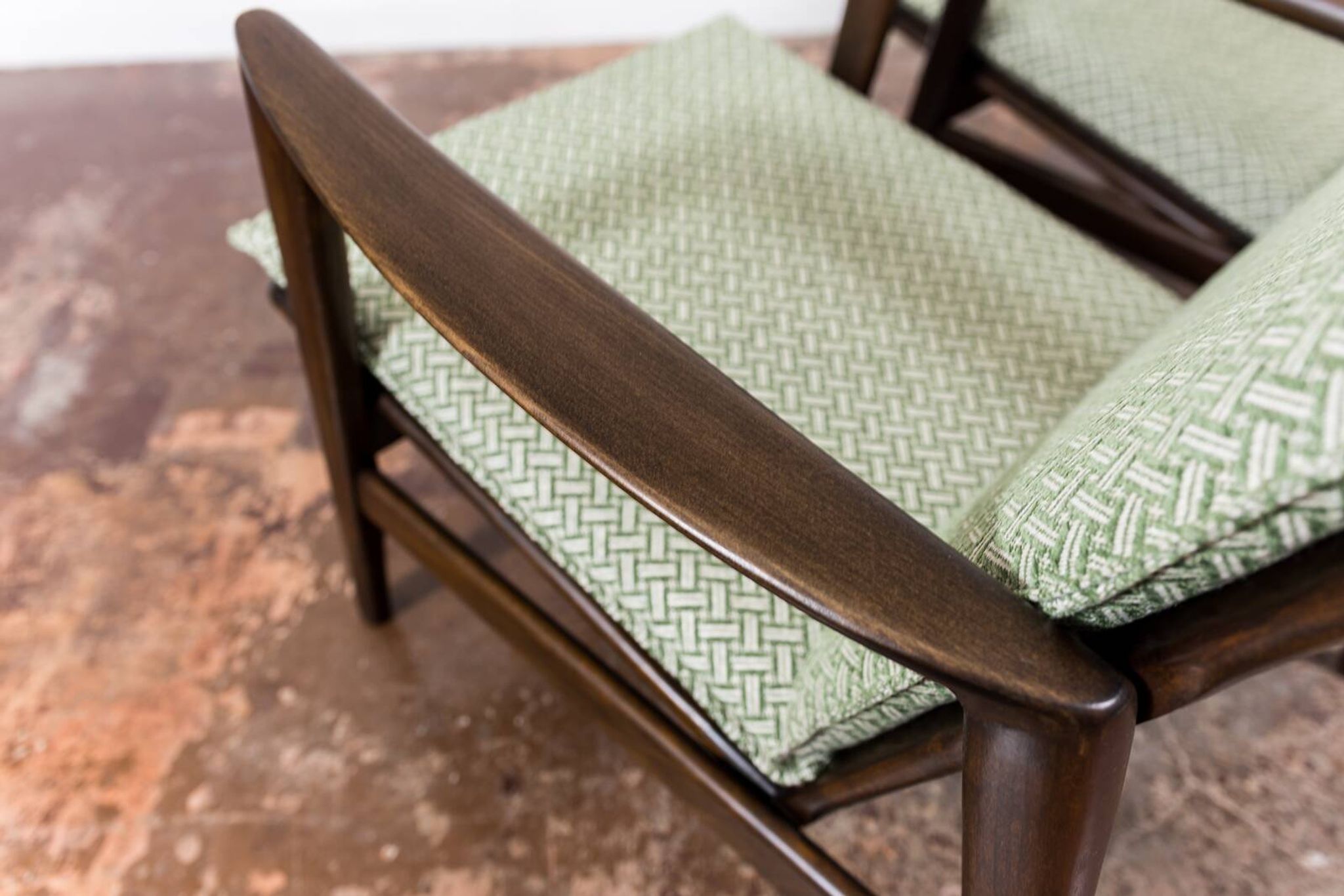Pair Of Mid Century Armchairs Type 300 139, Poland, 1960s