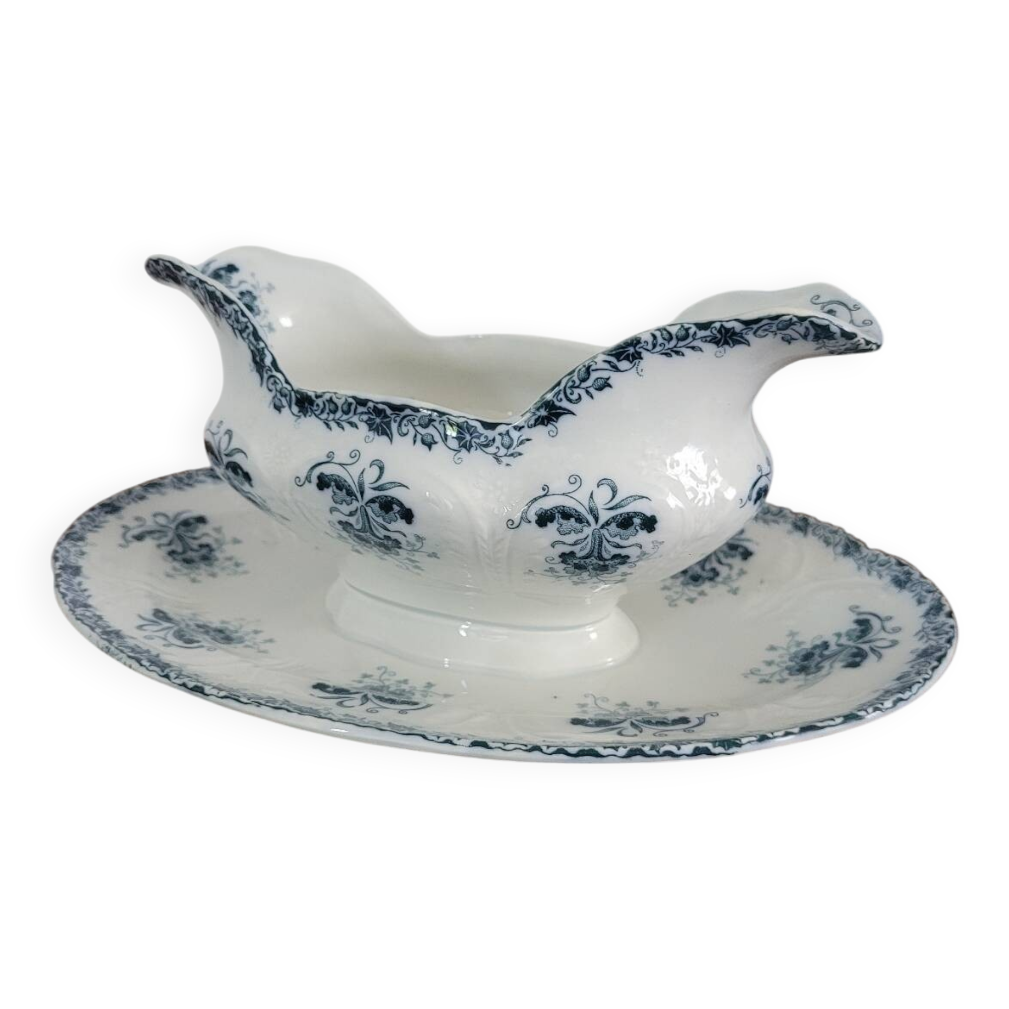 Sauceboat Ste Anonyme St Amand and Hamage