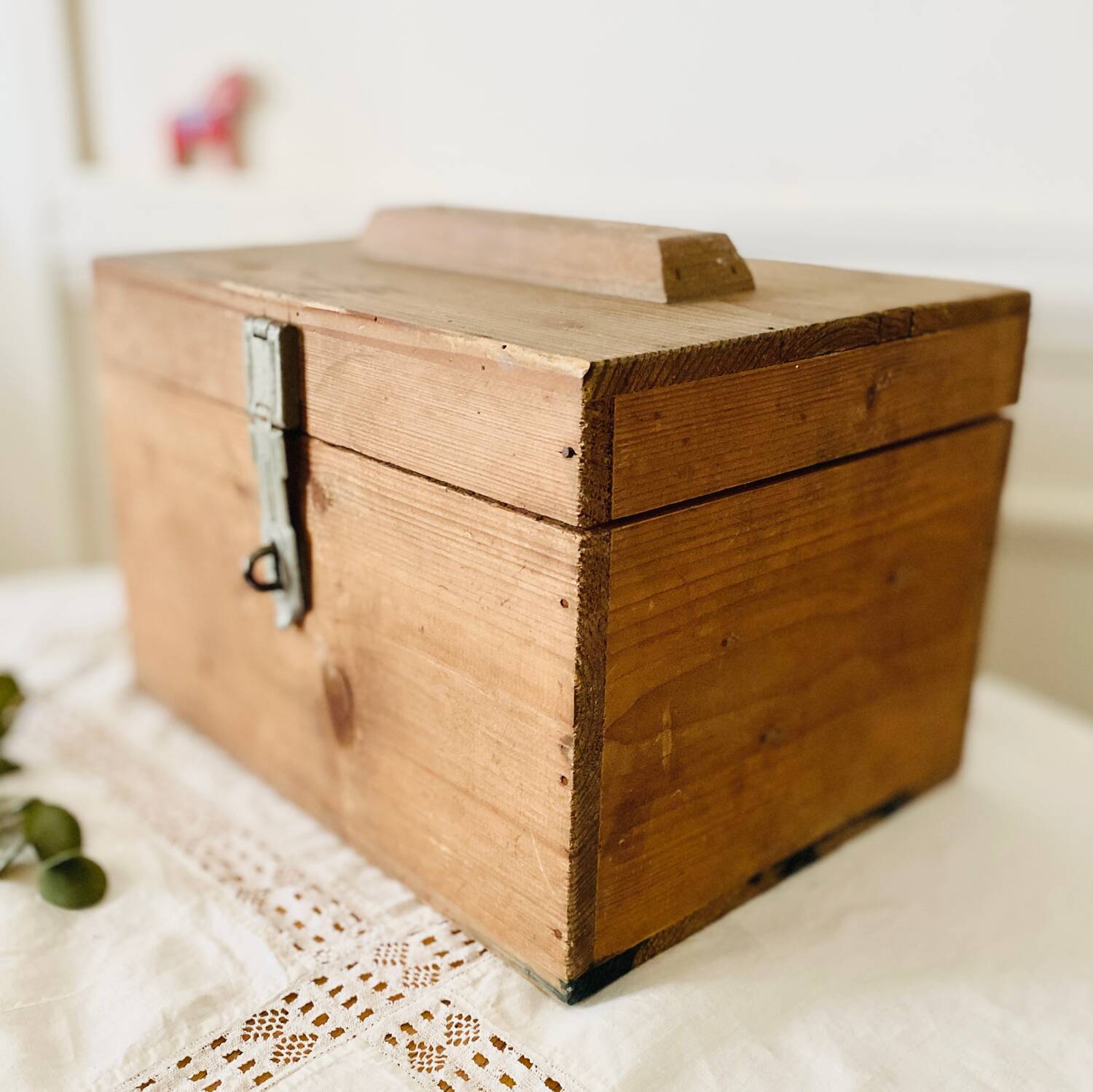 Wooden urn box