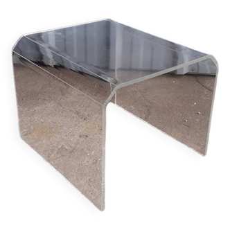 Altuglas end table