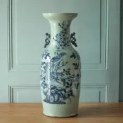 Large Chinese baluster vase in porcelain with bird and flower decoration.