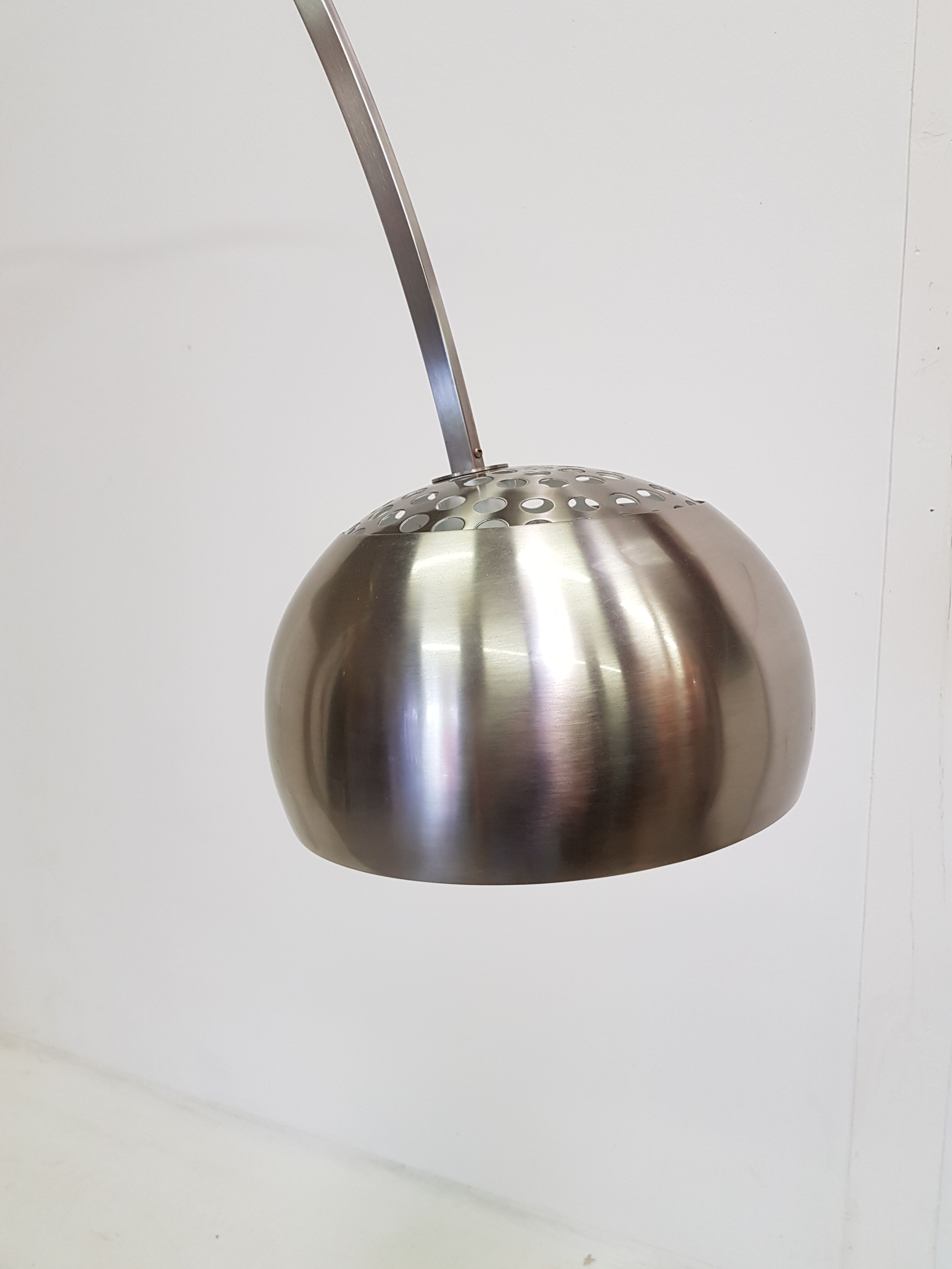 Vintage Arco lamppost marble foot