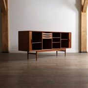 Buffet Arne Vodder Modèle 75 pour Sibast Mobler années 1960.
