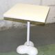 Table d'appoint André Putman