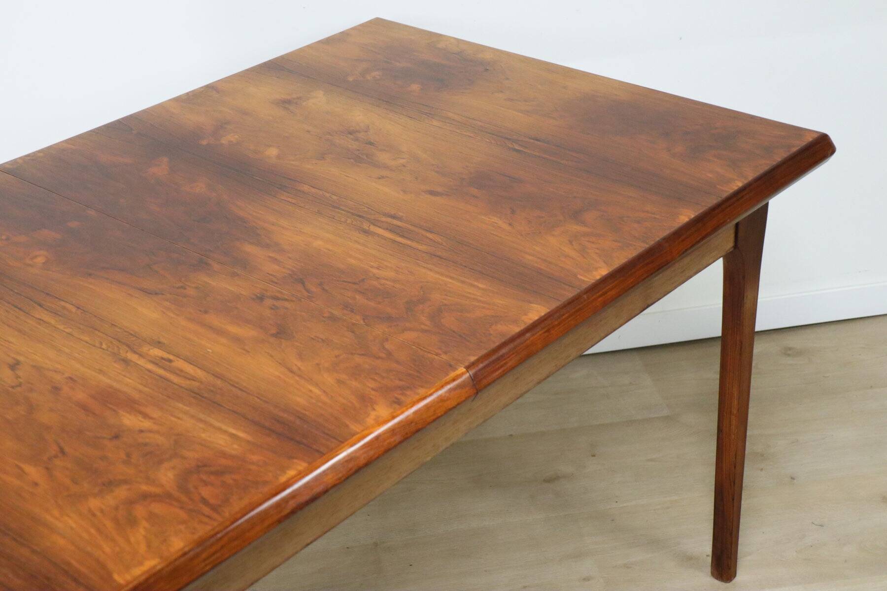 Scandinavian extendable rosewood dining table, 1960s