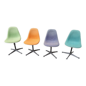 Série de 4 chaises de