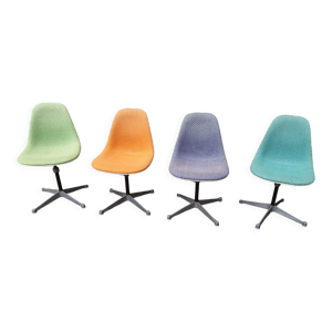 Série de 4 chaises de - eames
