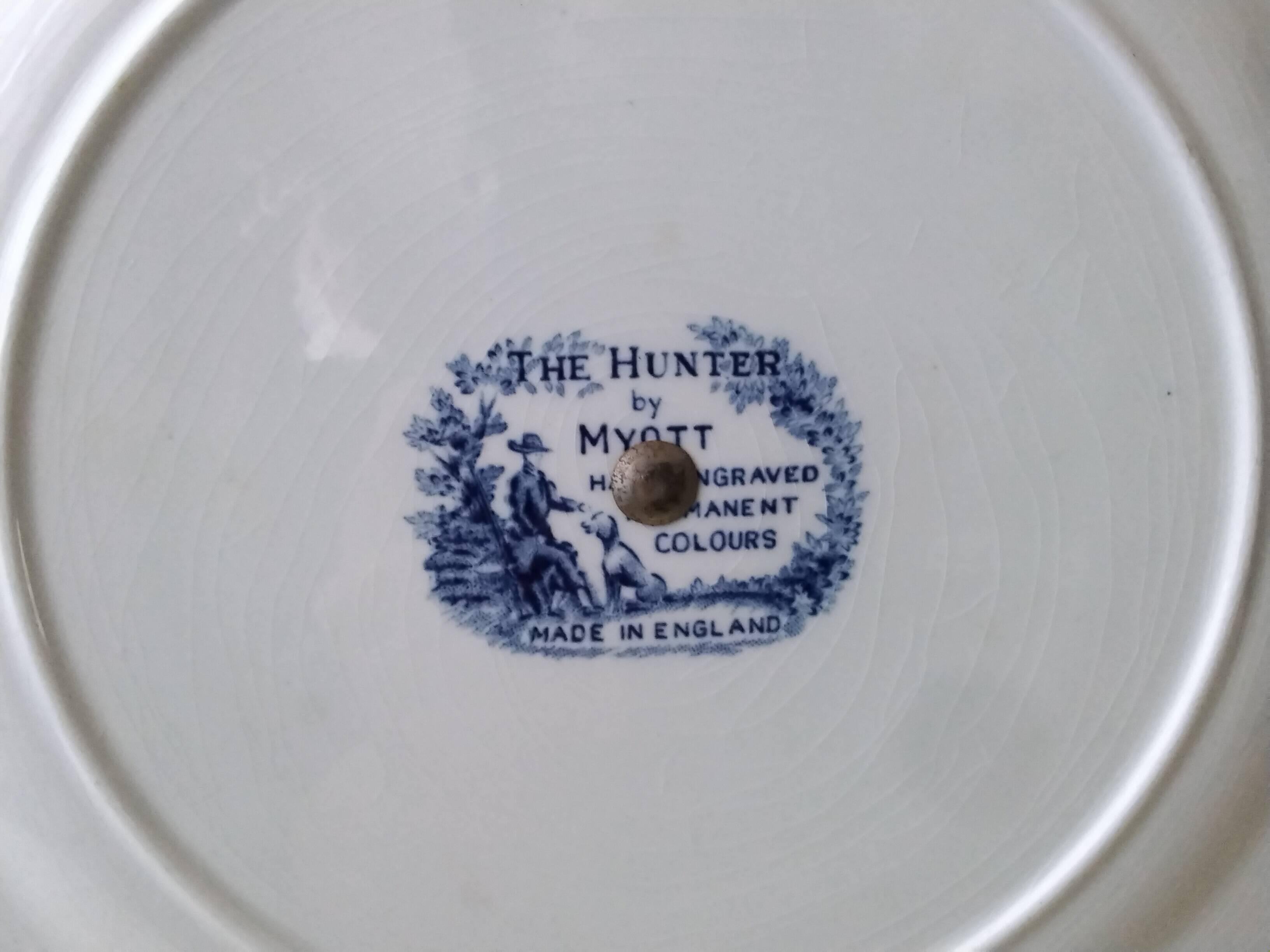 Myott Porcelain Mute Servant Model The Hunter