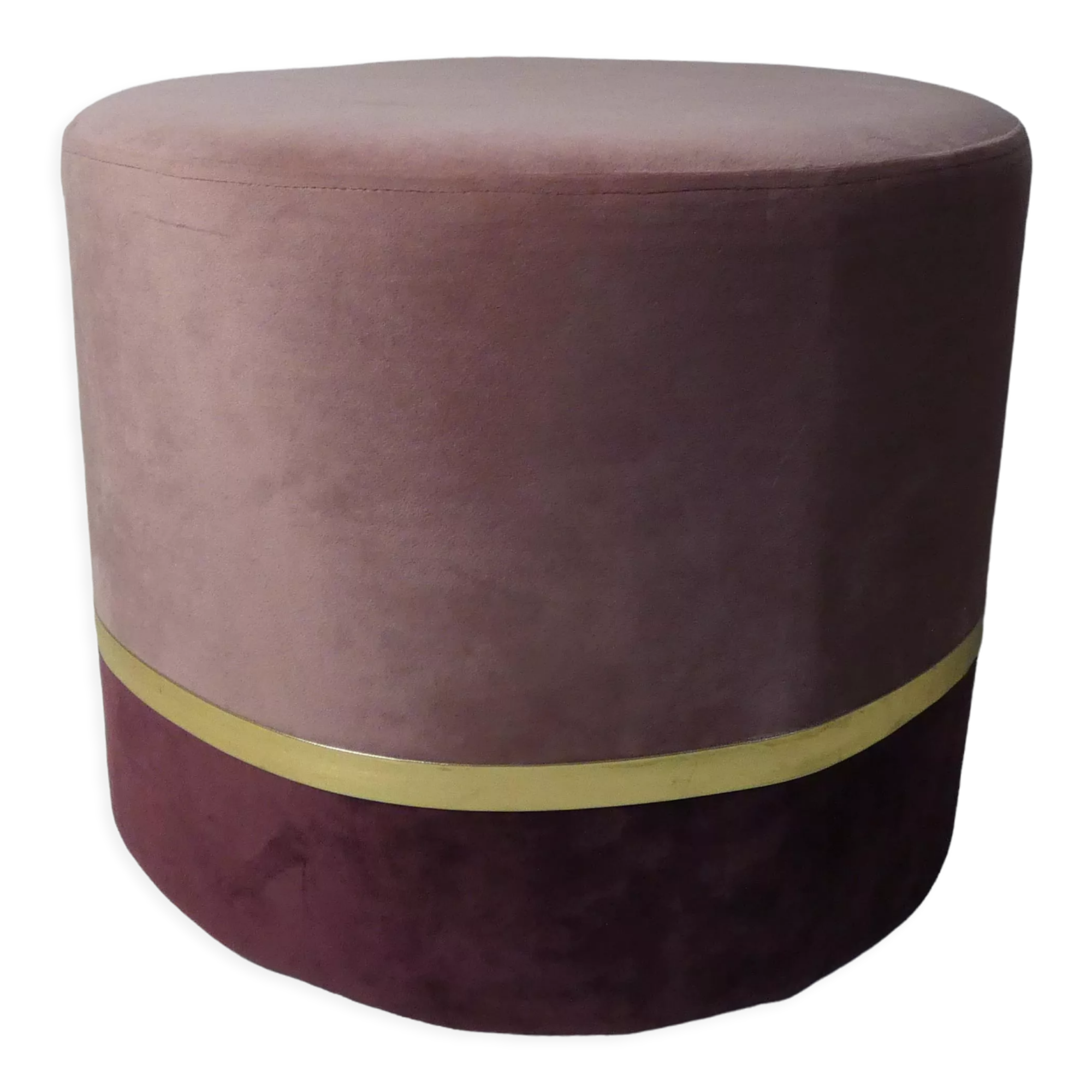 Velvet pouf