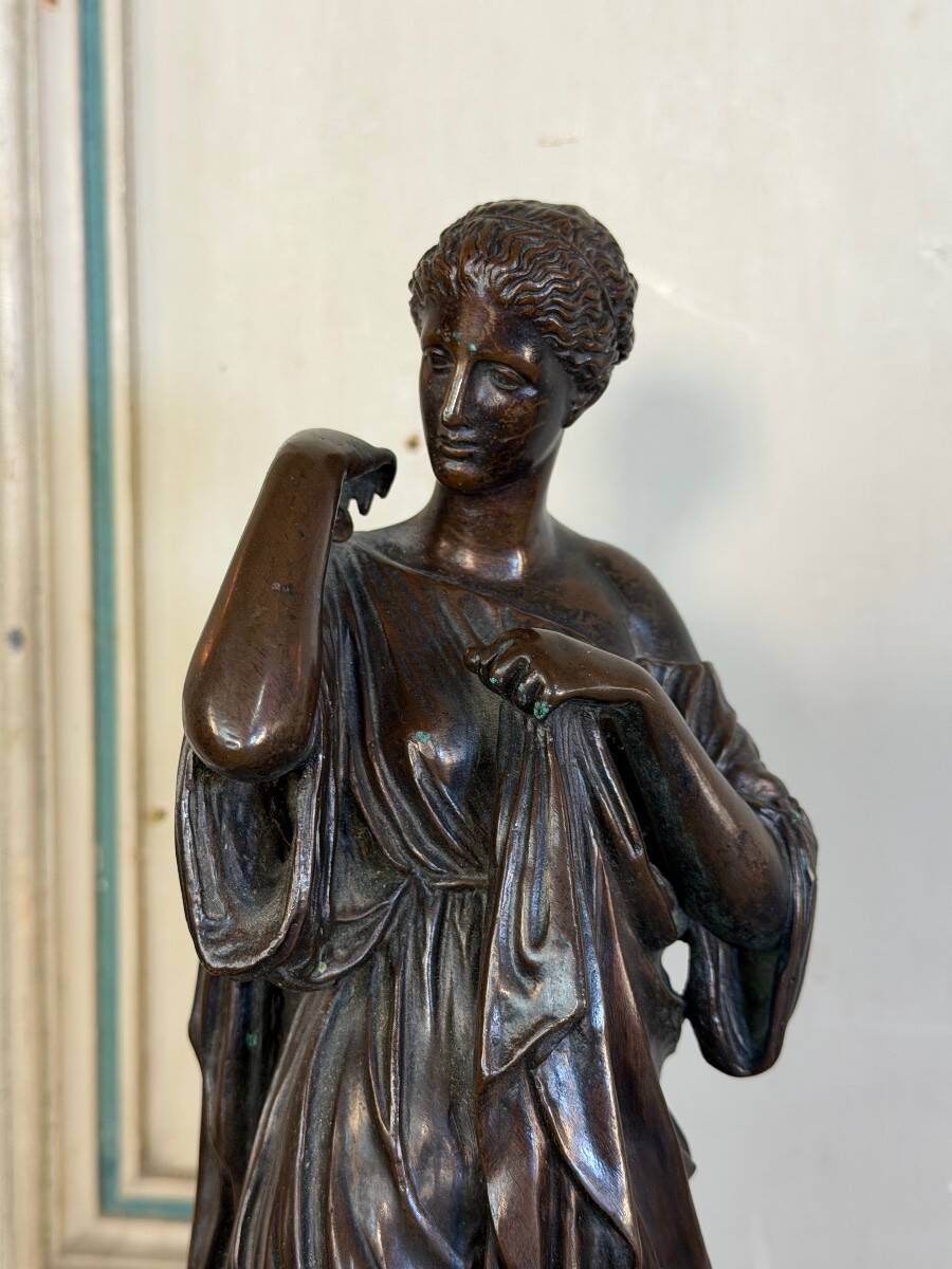 Diane de Gabies, bronze after the Antique, around 1900