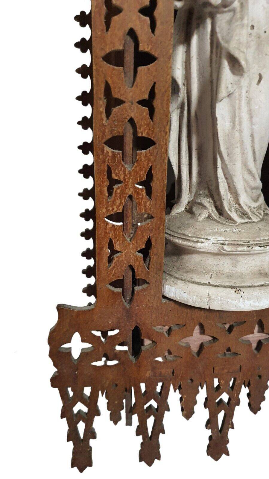 Carved wooden altar chapel shape with virgin al child h 58 cm religion