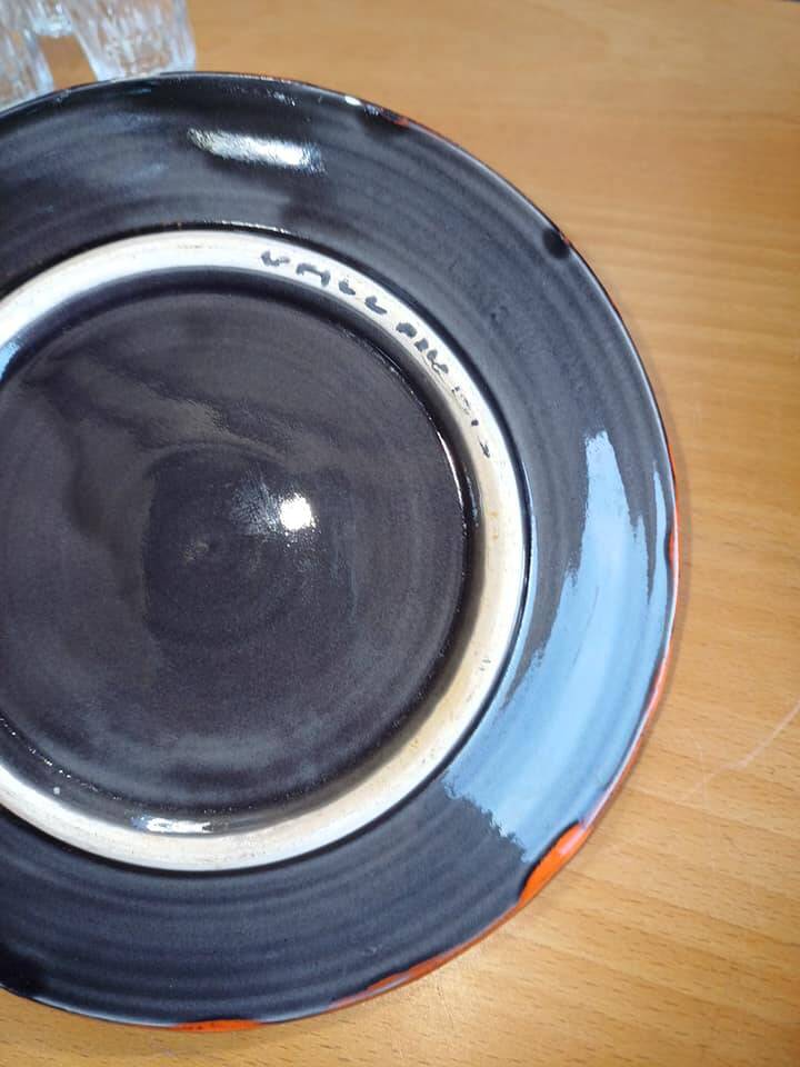 Vallauris orange cheese set