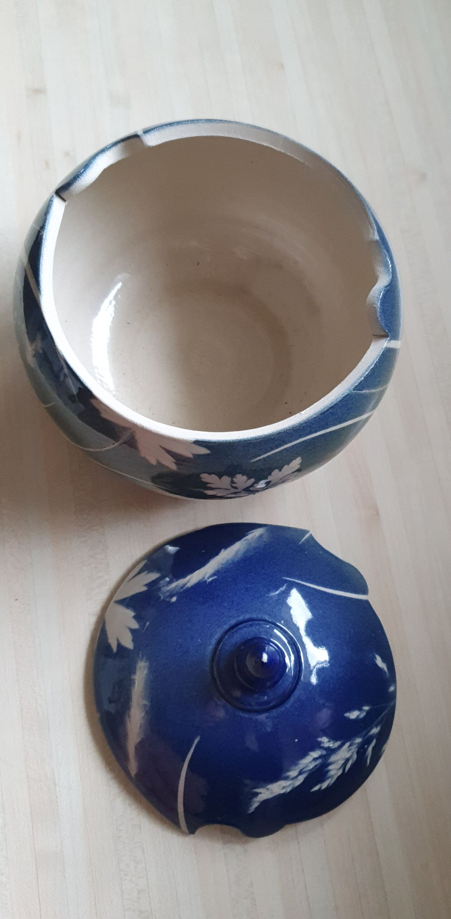 Hohwiller ceramic box