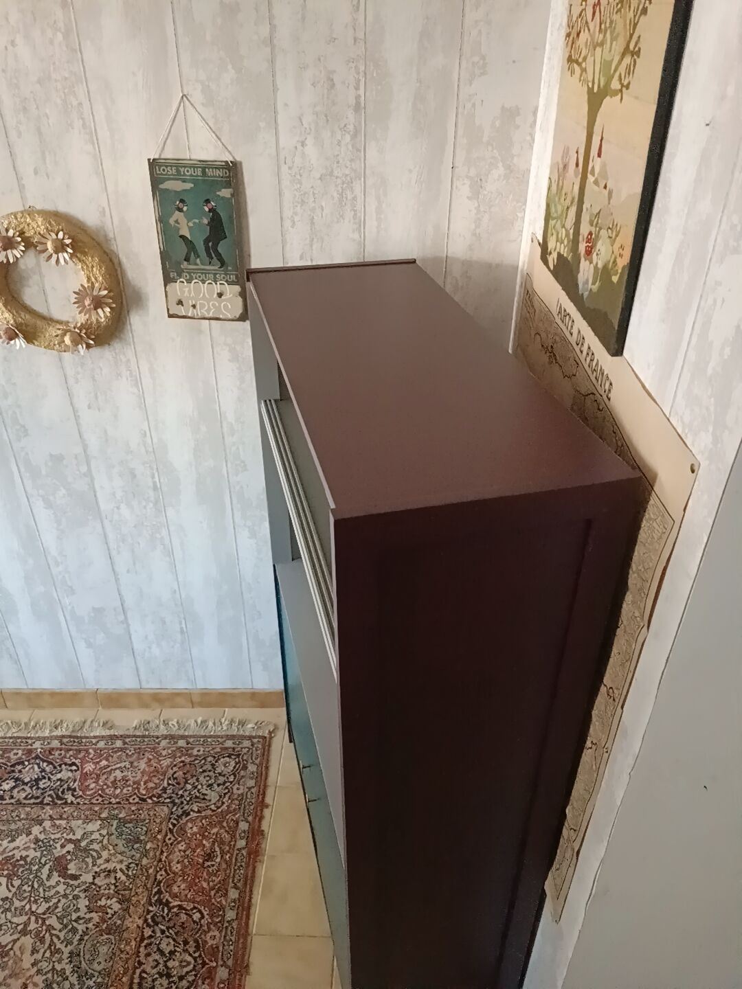 Library/ Shelf/ Storage furniture