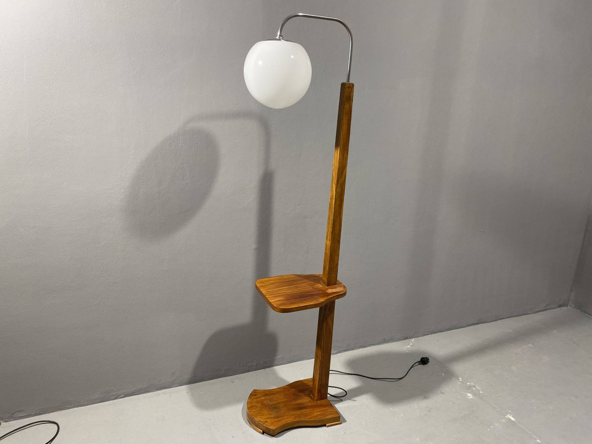 Lampe de sol art déco, années 1930, Tchécoslovaquie
