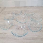 8 small presentation plates / transparent glass moulds