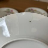 Porcelain cake service