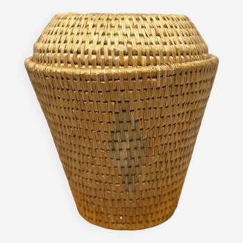 Wicker basket