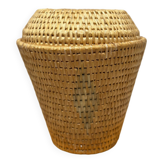 Wicker basket