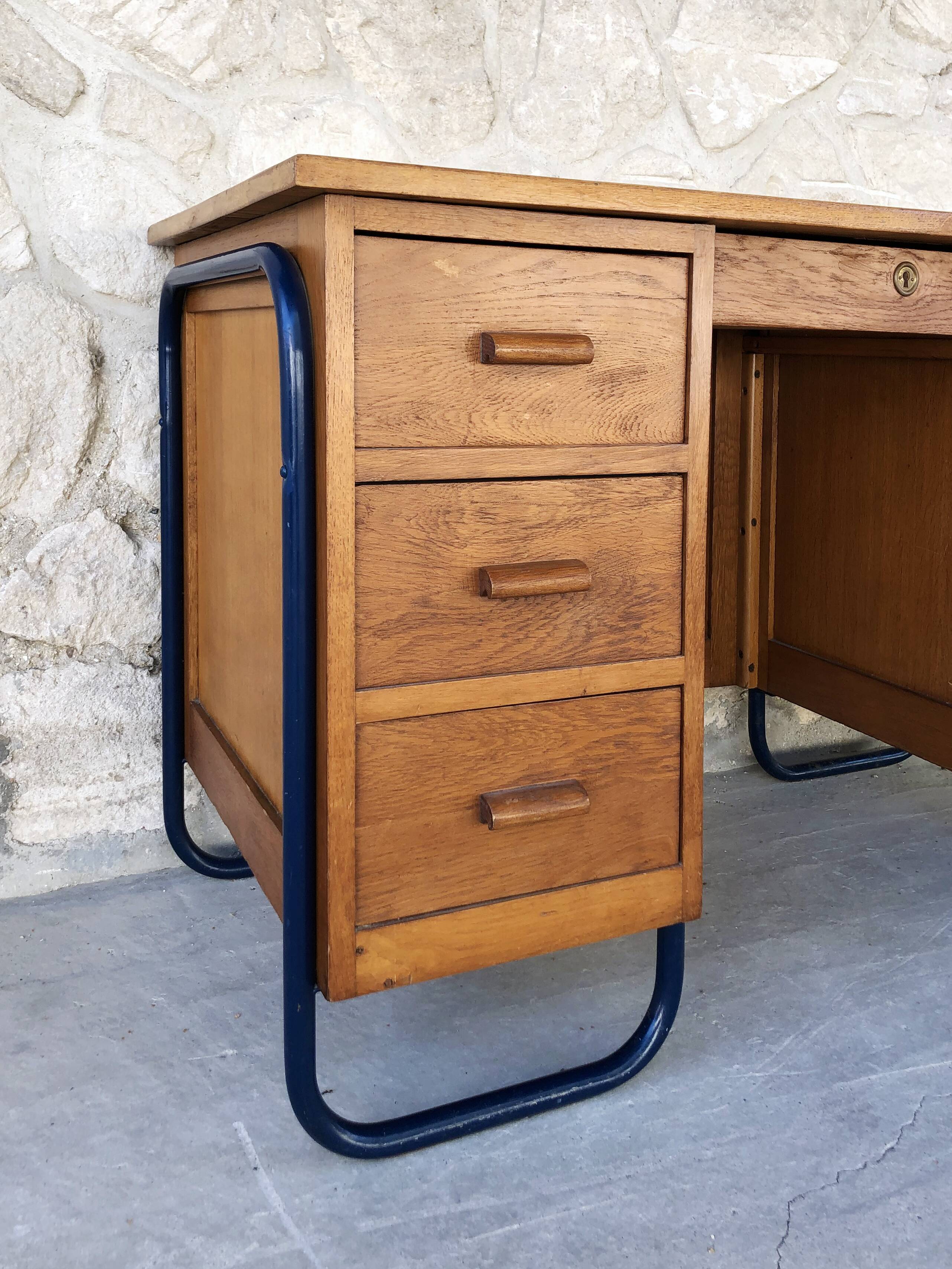 Schoolmaster's office