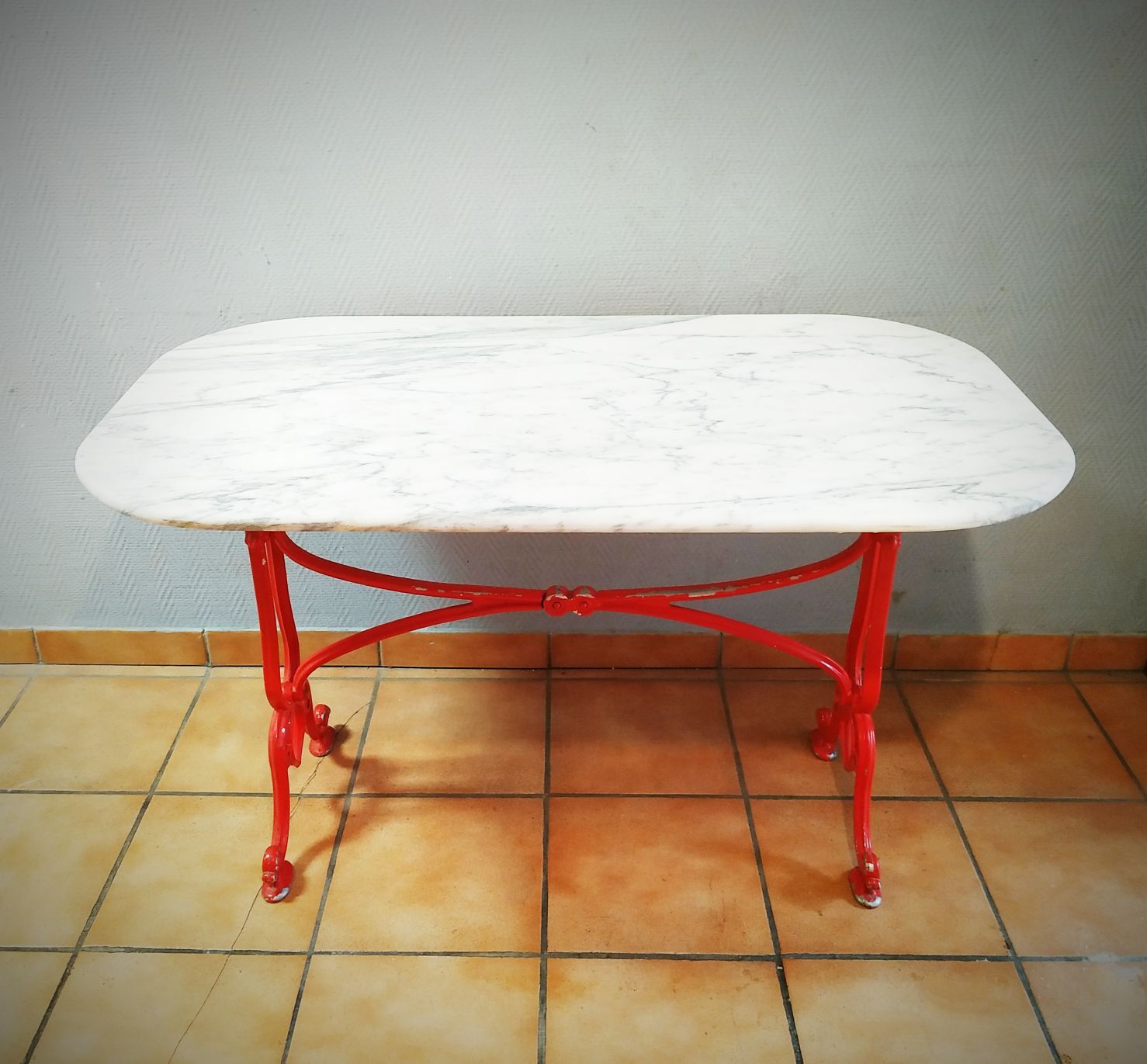 Marble bistro table