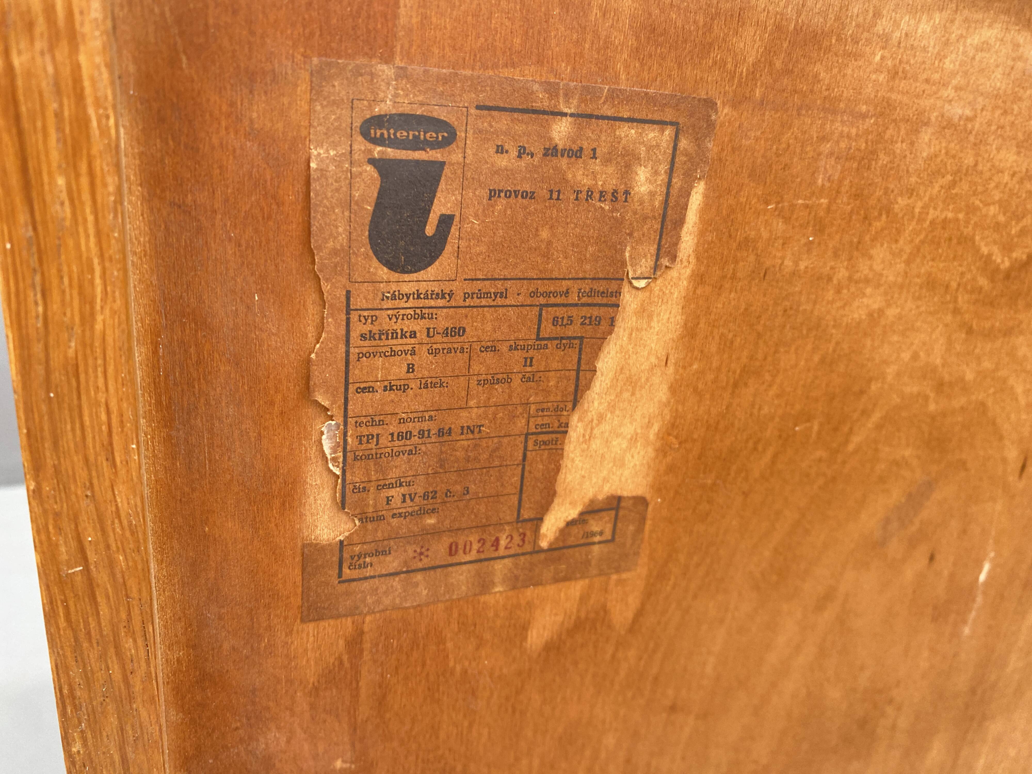 Enfilade vintage U-460 par Jiří Jiroutek pour Interiér Praha, Tchécoslovaquie