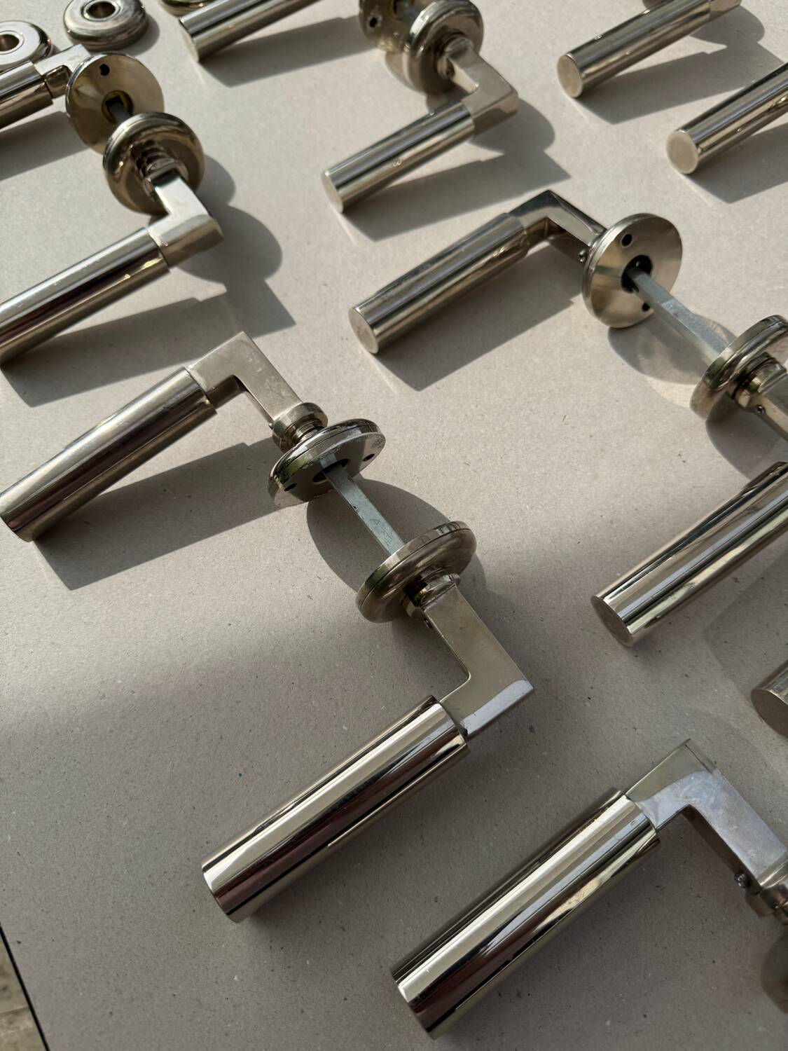 Lot of reissue door handles - Walter Gropius and Adolf Meyer, Bauhaus ve