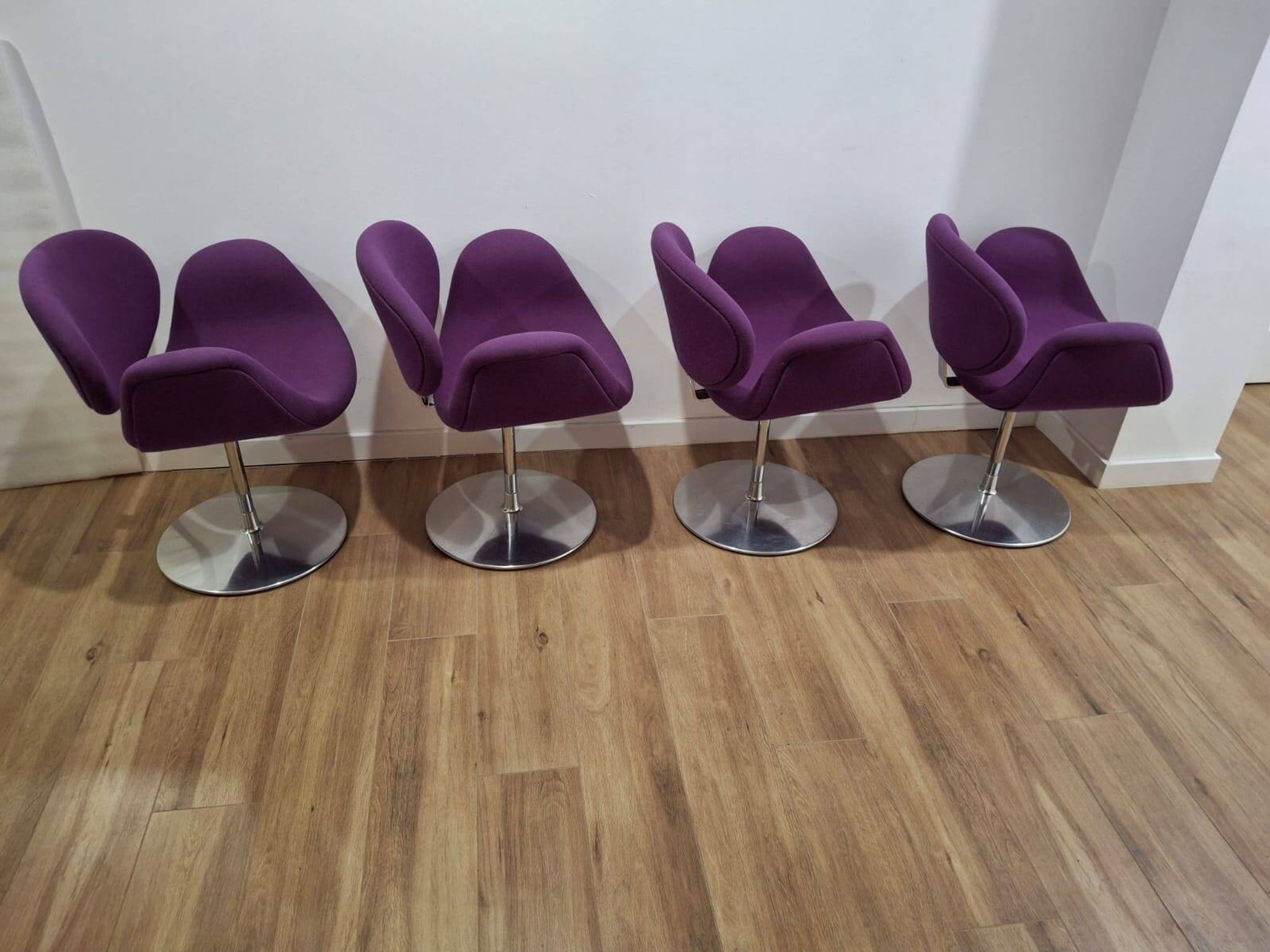 Ensemble de 4 fauteuils, Tulip, Pierre Paulin, Pays-Bas années 1980.