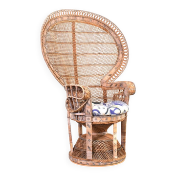 Emmanuelle chair in wicker peacock from the 1970s by Kok Maison