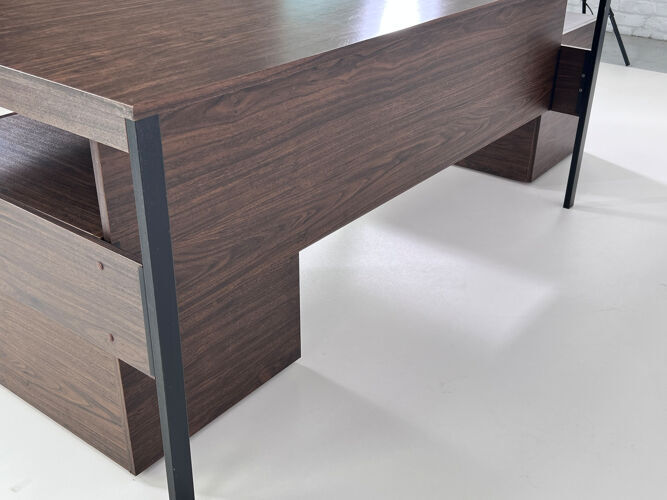Bureau modèle Direction de Pierre Guariche pour Meurop 1960